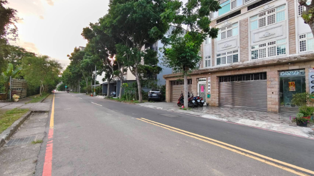 租-青埔大面寬建地
